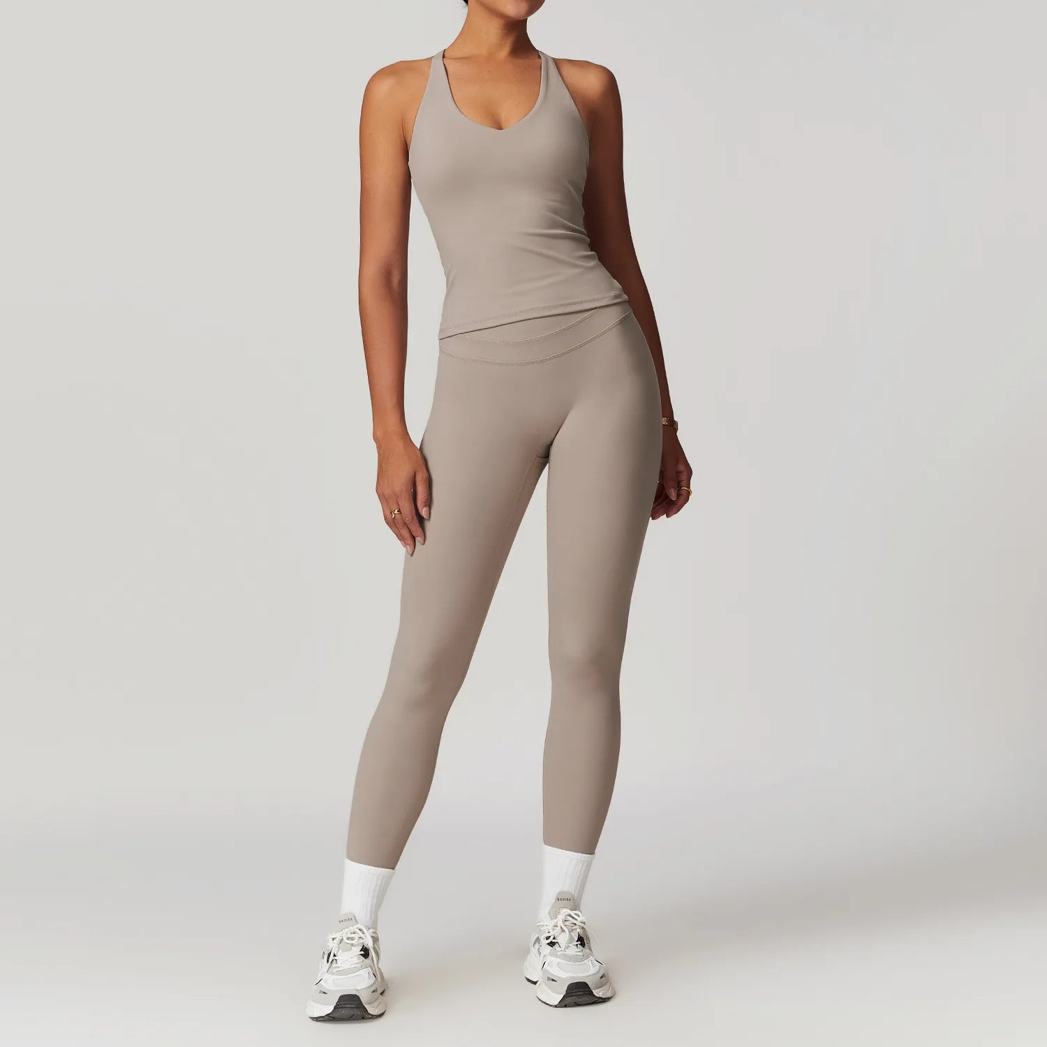 2-Piece Seamless Yoga and Fitness Set