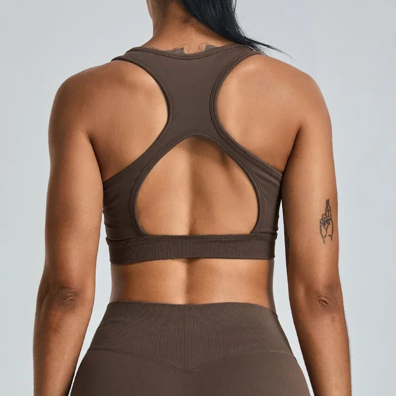 Seamless Sports Bra with Bra Pads – Breathable, Fast-Drying Yoga Top