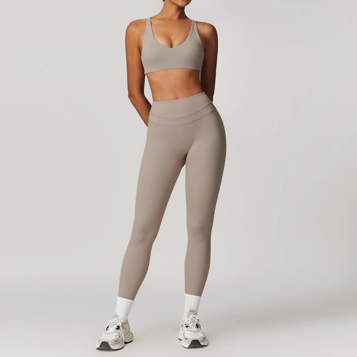 2-Piece Seamless Yoga and Fitness Set