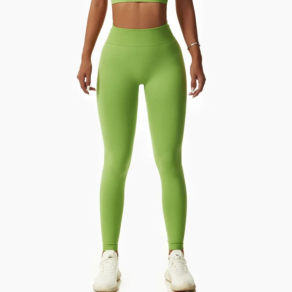 Neck Hanging Yoga Set - Sports Bra & High Waist Shorts