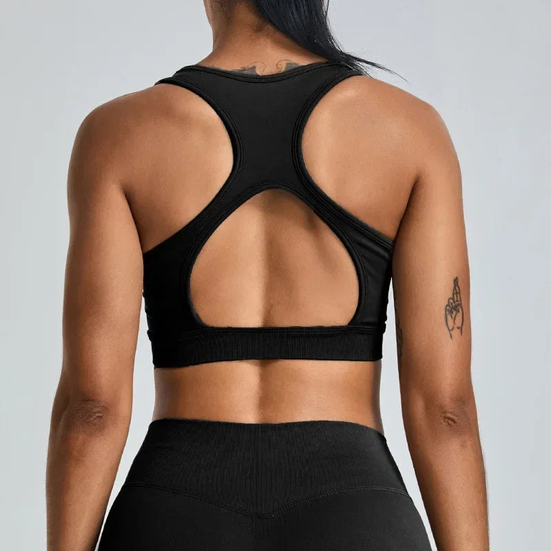 Seamless Sports Bra with Bra Pads – Breathable, Fast-Drying Yoga Top
