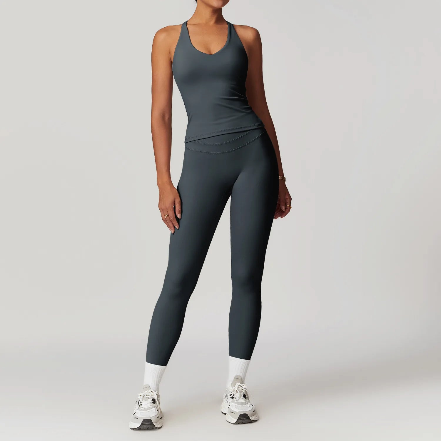2-Piece Seamless Yoga and Fitness Set