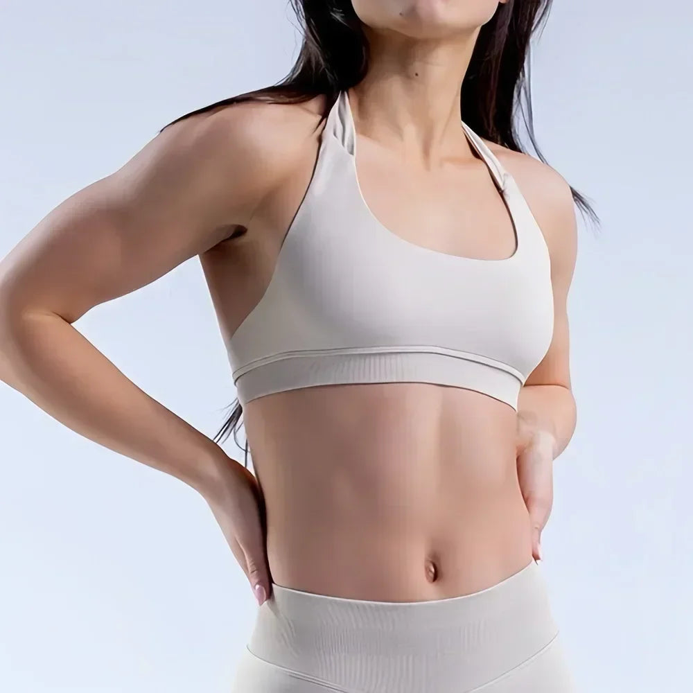 Seamless Halter Sports Bra – Open Back Yoga Top