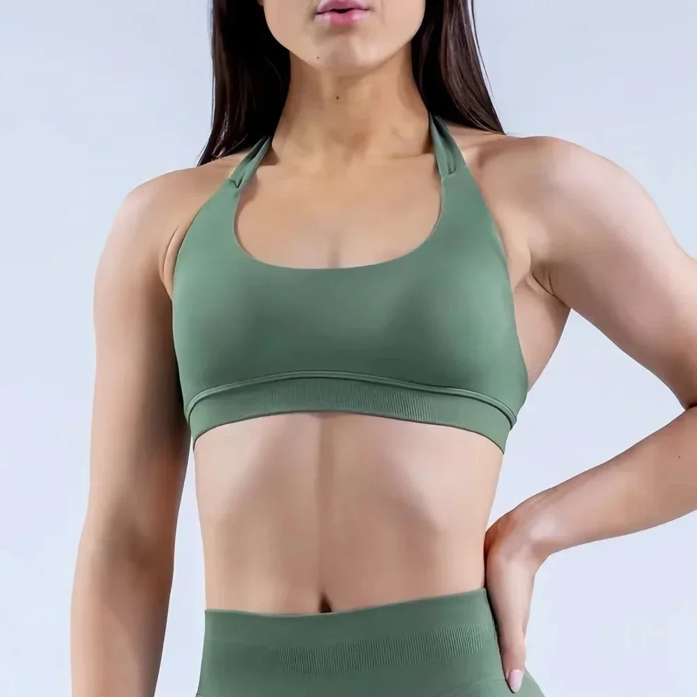 Seamless Halter Sports Bra – Open Back Yoga Top