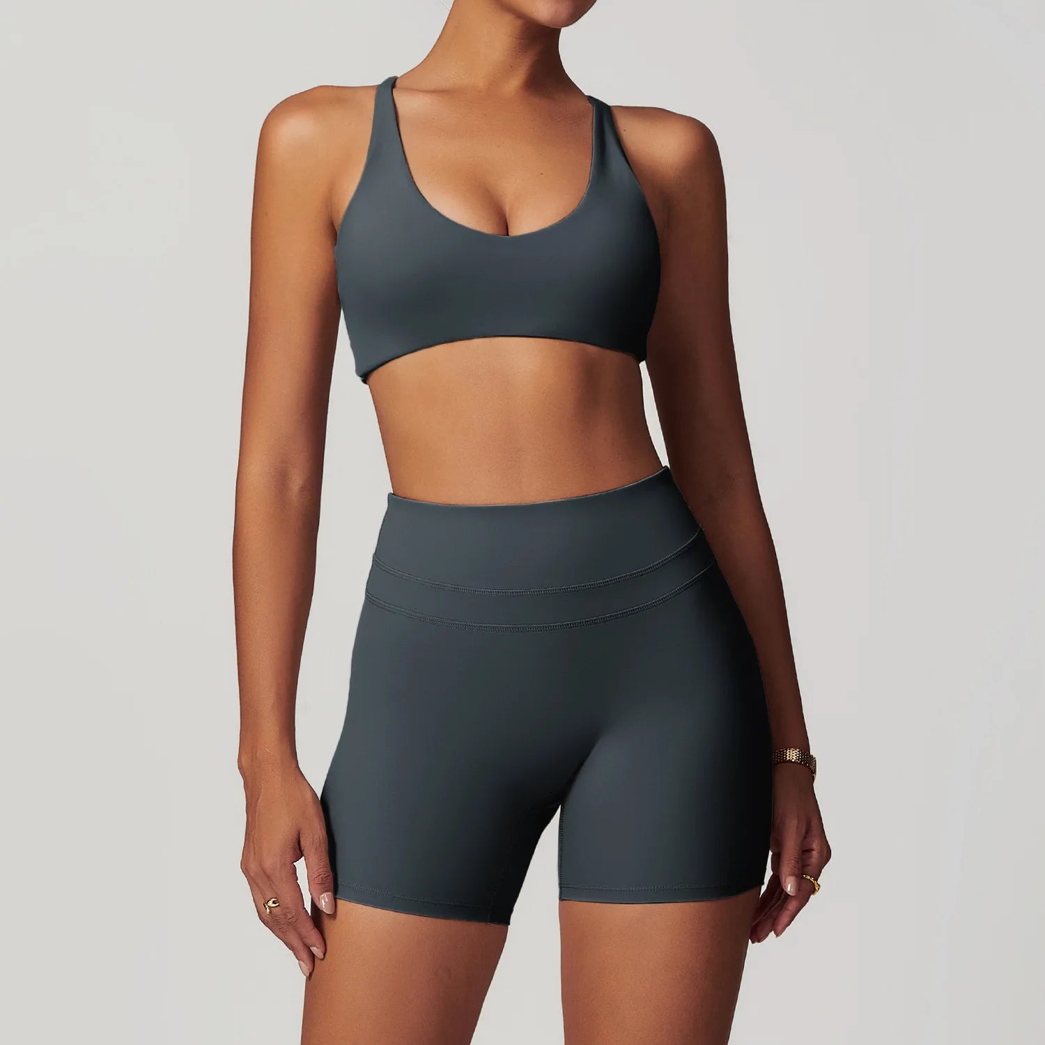 2-Piece Seamless Yoga and Fitness Set