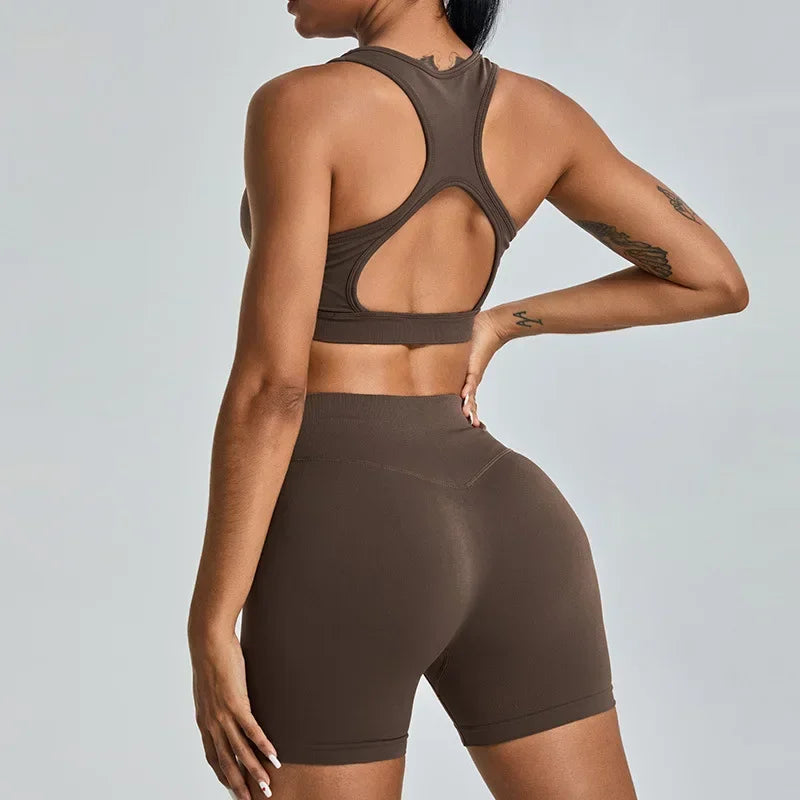 Seamless Sports Bra with Bra Pads – Breathable, Fast-Drying Yoga Top